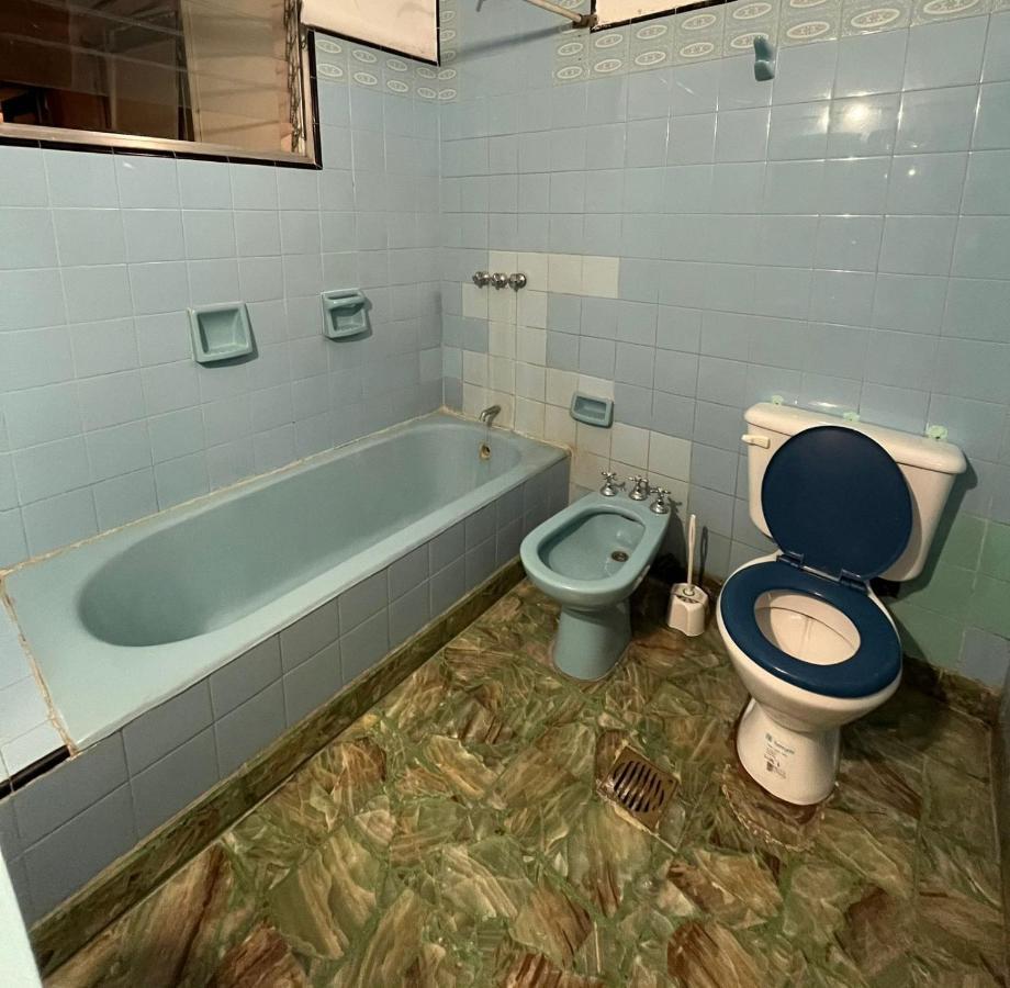Casa Alvarado Hostel Сальта Экстерьер фото