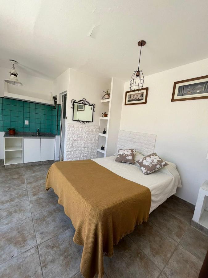 Casa Alvarado Hostel Сальта Экстерьер фото