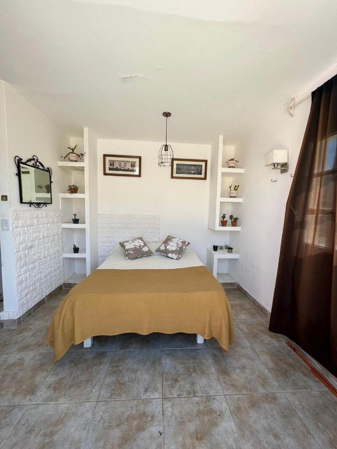 Casa Alvarado Hostel Сальта Экстерьер фото