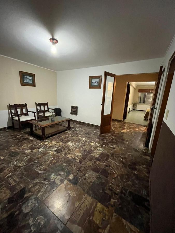 Casa Alvarado Hostel Сальта Экстерьер фото