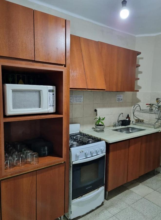 Casa Alvarado Hostel Сальта Экстерьер фото