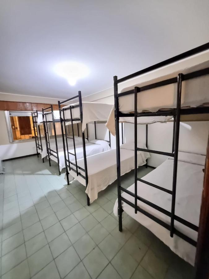 Casa Alvarado Hostel Сальта Экстерьер фото